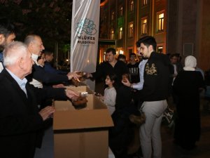 Nilüfer’de Kadir Gecesi İkramı