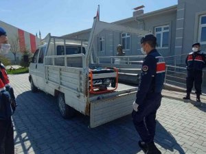 Yoldaki Bariyerleri Kesip Çalan Hırsızlar Suçüstü Yakalandı