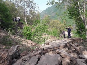 Tokat’ta Eriyen Kar Suları Heyelana Neden Oldu
