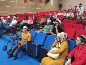 Şanlıurfa’da Görme Engelli Öğrencilerin Hatim Sevinci