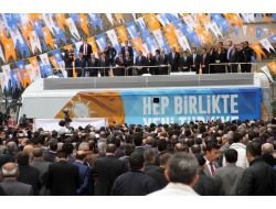 Başbakan Davutoğlu’ndan Ankara Arena Dışında Bekleyen Vatandaşlar...