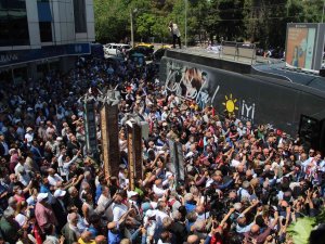 İ̇yi̇ Parti Genel Başkanı Akşener, Antalya’da Esnaf Ziyaret Etti