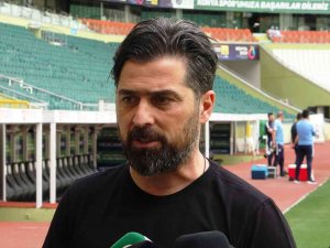 İ̇lhan Palut: “Rakibimizden Daha İyi Mücadele Etmeye Çalışacağız”
