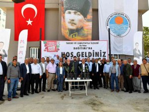 Tarsus Ve Çamlıyayla’da Çiftçilere Alıç Fidanı Dağıtıldı