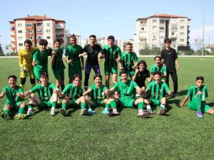 Genç Horozlar U15’de Zirve Yarışını Sürdürdü