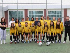 Batman’ın Kadın Futbol Takımı Namağlup Yoluna Devam Ediyor