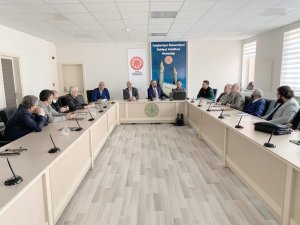 Scü’de Değerlendirme Toplantısı Yapıldı