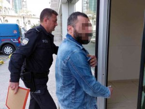 Bıçakla Yaralama Şüphelisi Yakalandı