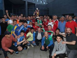Gölbaşı Belediyespor’dan Şampiyonluk Kutlaması