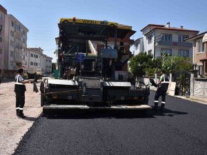 Asfalt Sezonu Açıldı, 16 Sokak Yenilendi