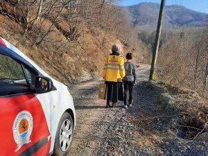 343 Yetim Çocuğa Bayramlık