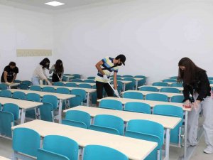 Alkü’lü Gençler Bir Günlüğüne Okul Personelinin Yerine Geçti