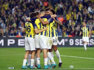Fenerbahçe 11 Maçtır Kaybetmiyor
