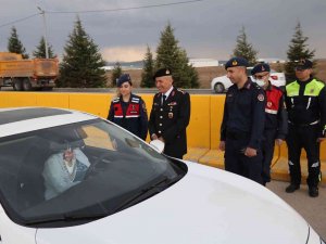 Ramazan Bayramı Tatilinde Trafik İçin Jandarma Denetimleri Sıkılaştırıldı