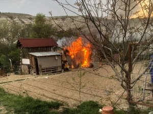 Beypazarı’nda Bağ Evi Yandı