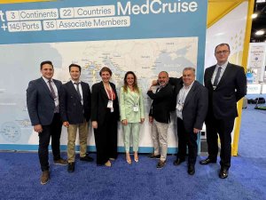 Kruvaziyer Turizmi İçin İ̇zmir’den “Miami” Çıkarması