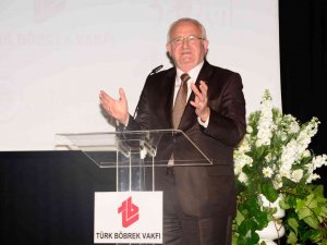 Bayram Sofralarına Sağlık Mesafesi Şart