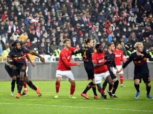 Galatasaray İle Sivasspor 32. Randevuda