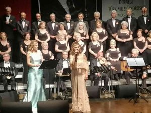 Gönül Dostları Korosundan Müzik Ziyafeti