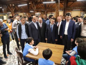 Öğrencilere Kitap Kafe