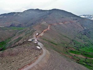 Erciş’te Yarım Asırdır Ekilemeyen Araziler Ekilme Başlandı