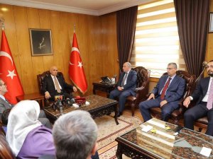 Bakan Kirişci: “Bu Aziz Millet Her Şeyin En İyisini Hak Ediyor”
