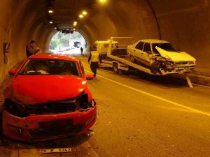 Karabük’te Aynı Tünelde İki Ayrı Kaza: 2 Yaralı