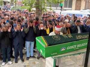 Tuzla’daki Patlamada Yaşamını Yitiren İşçi Son Yolculuğuna Uğurlandı