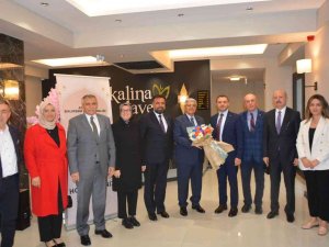 Ak Parti ’Gönül Sofrasında’ Buluştu