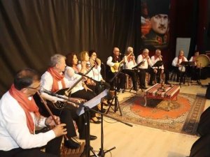Bandırma Belediyesi Ramazan Etkinlikleri " Sıra Gecesi" İle Sona Erdi