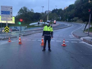 İ̇stanbul’da 1 Mayıs İçin Yollar Trafiğe Kapatıldı