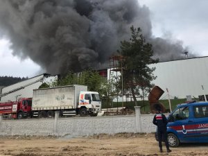 Bilecik’te Bir Günde İkinci Lastik Fabrikası Yangını
