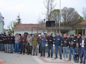 Kulu’da Vatandaşlar Yağmur Duası Yapıldı