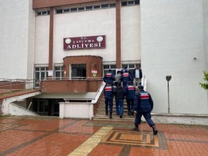 Demiryolu Sinyalizasyon Kapaklarını Çaldılar: 1 Tutuklu
