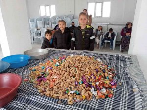Numanoluk Sakinleri ’Adak Arefeliği’ Geleneğini Devam Ettiriyor
