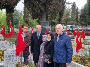 Şehitlerine Koştular