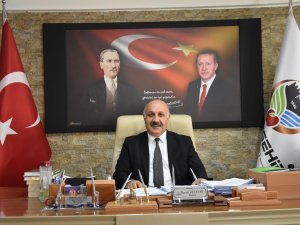 Başkan Zelyurt’dan Bayram Kutlaması
