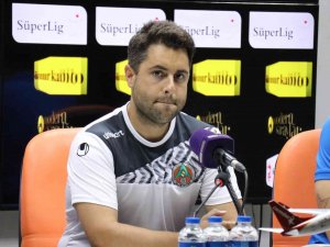 Mateos: “Top Kaleye Girmek İstemese De Galibiyet Aldık”