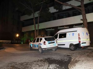 Kuşadası’ndaki Lüks Otelde Ölü Olarak Bulundu