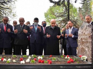 Mhp Genel Başkanı Bahçeli Alparslan Türkeş’in Anıt Mezarını Ziyareti Sonrası Açıklamalar