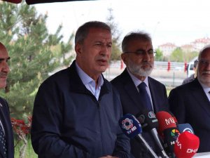 Bakan Akar: “Irak Ve Suriye’nin Kuzeyinde Tek Amacımız Var O Da Teröristle Mücadele Etmek”