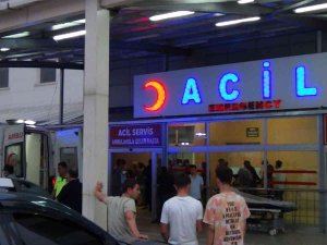 Adana’da Bıçaklı Saldırıya Uğrayan Şahıs Hayatını Kaybetti