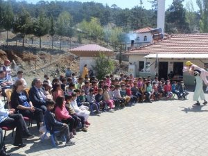 Köyceğiz’de İ̇stanbullu Öğrenciler Şenlik Düzenledi