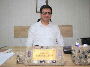 Uzm. Doç. Dr. Balıbey, “Sosyal İletişim, Yapılan Araştırmalarda Uzun Ömürlü Olmada En Önemli Faktör Olarak Bulunmuştur”