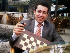 Kütahya’da 38 Yaşındaki Genç Öğretmen Kalbine Yenildi