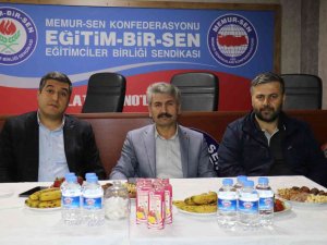 Eğitim Bir Sen Üyeleri Bayramlaştı