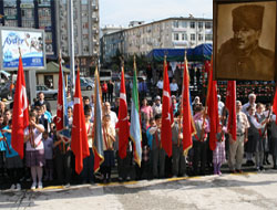 Atatürk'ün Rize'ye Gelişi
