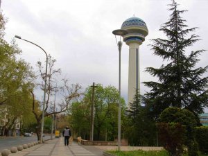 Bayram Sakinliğini Fırsat Bilen Başkentliler Soluğu Parklarda Aldı