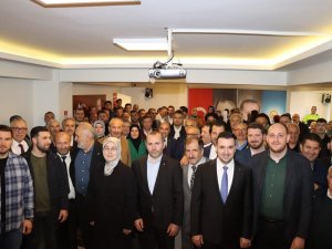 Ak Parti Yalova İ̇l Başkanlığı’nda Bayramlaşma Programı