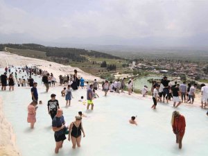 Pamukkale’de Bayram Bereketi
